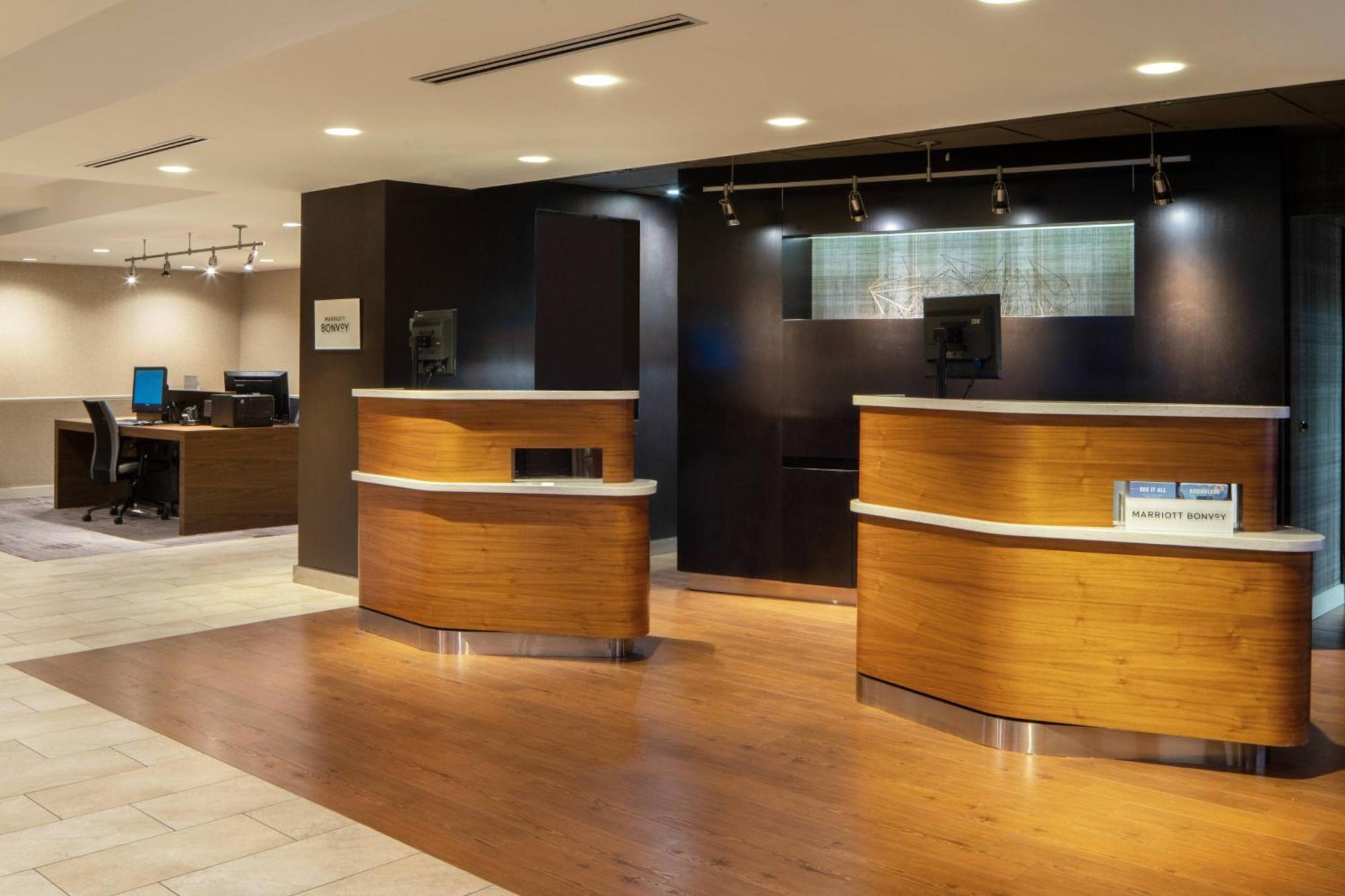 Courtyard By Marriott Dulles Airport Herndon/Reston Extérieur photo