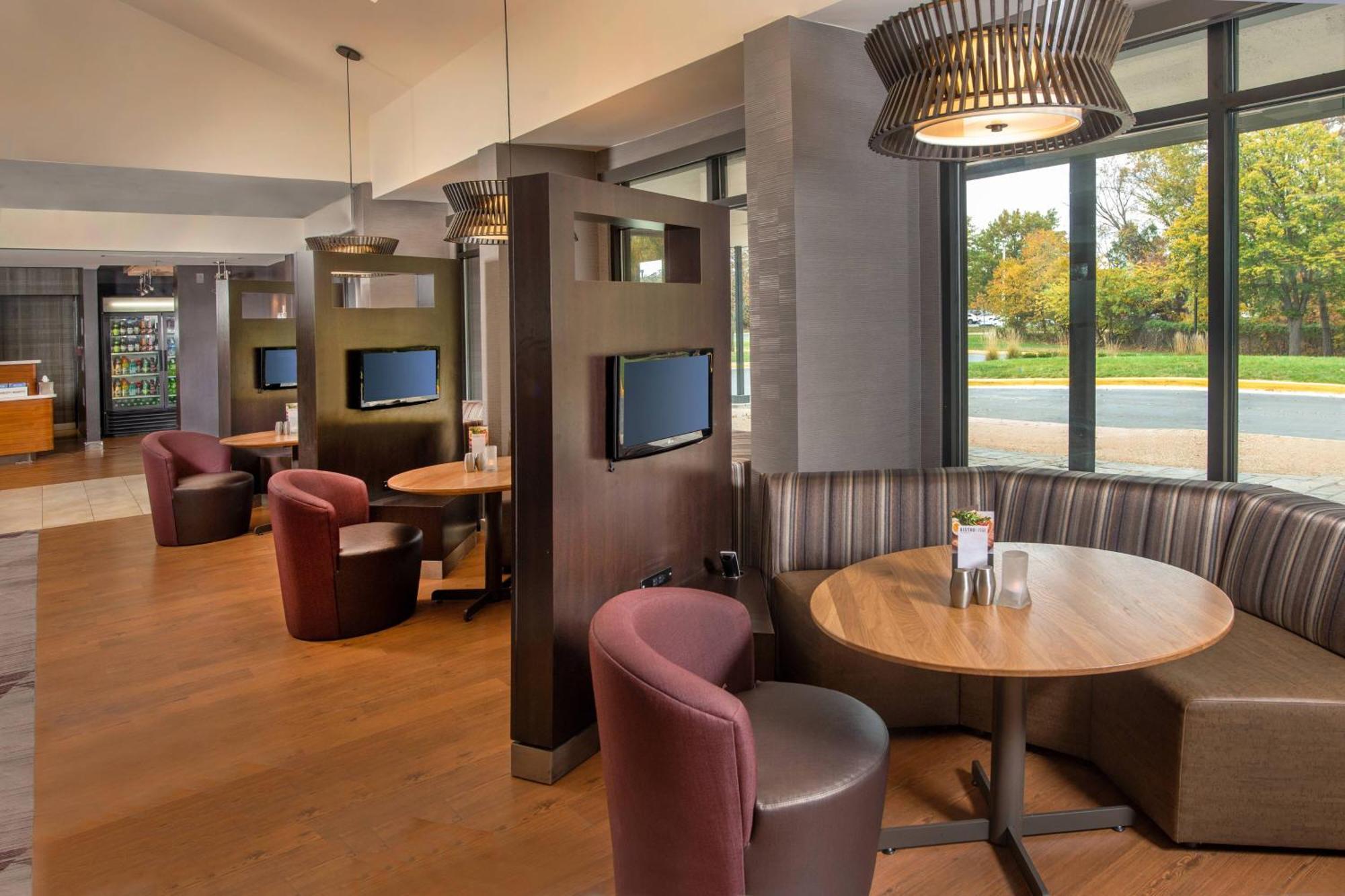 Courtyard By Marriott Dulles Airport Herndon/Reston Extérieur photo